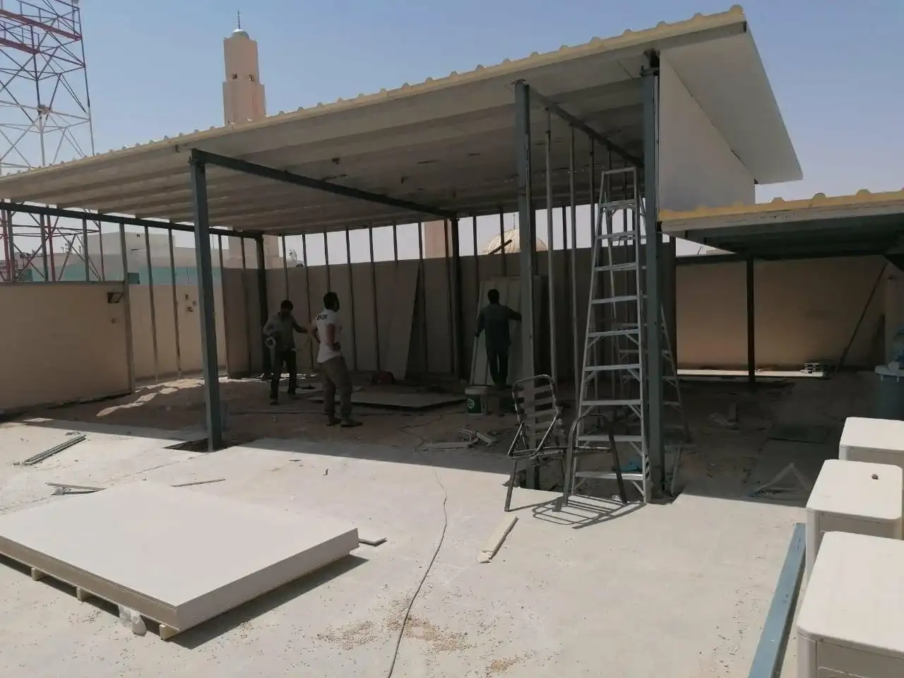 من نحن | شركة واحة نجد للمقاولات والعوازل 0581630030